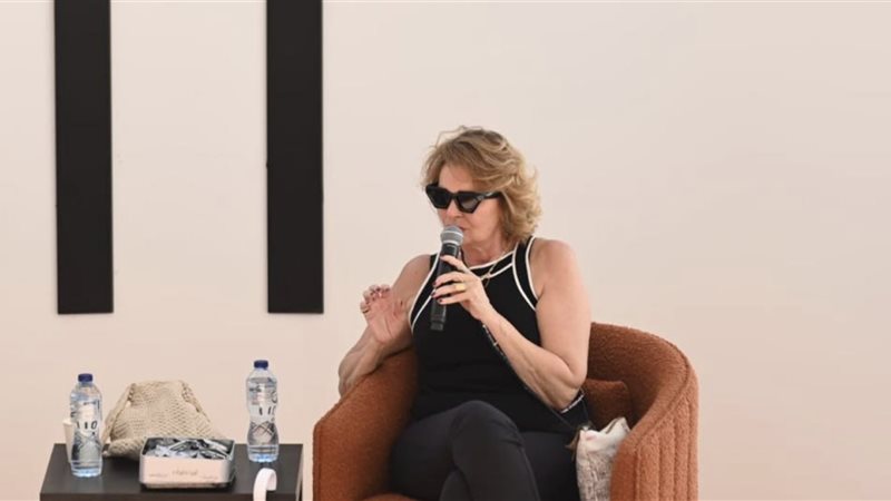 يسرا، فيتو