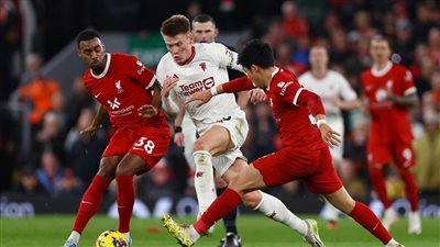 رقم سلبي لفريق ليفربول بعد التعادل أمام مانشستر يونايتد 