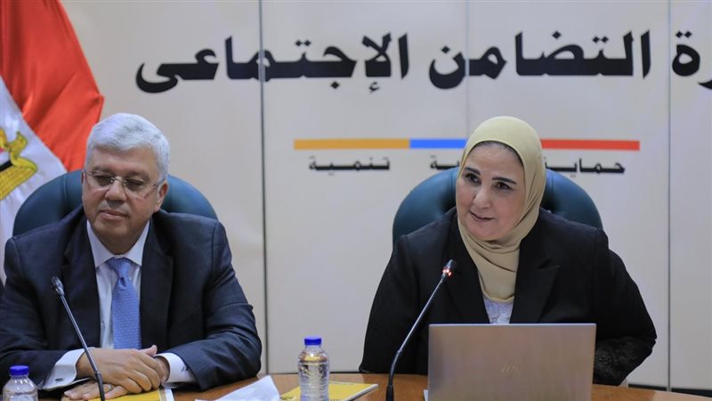 وزيرا التضامن والتعليم