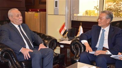 محافظ الأقصر يبحث مع سفير كوريا الجنوبية سبل دفع المزيد من الحركة السياحية