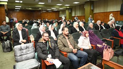 جامعة الفيوم تنظم ندوة عن تعزيز العمل التطوعي بمبادرة حياة كريمة 