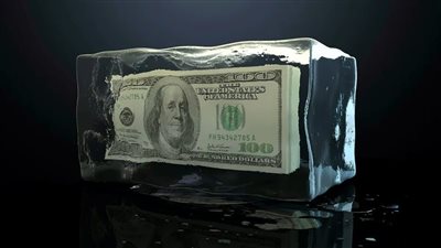 ما هو الدولار المجمد وكيف يتسبب في مساءلتك أمام القانون