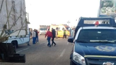 بالأسماء، إصابة 9 أشخاص في انقلاب أتوبيس عمال بالبحيرة 