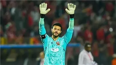 تعليق غريب من خالد مرتجي على عرض انتقال الشناوي للدوري السعودي