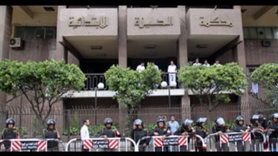 الحبس عامين لمتهم عثر بحيازته على 3 أصناف مواد مخدرة بالجيزة