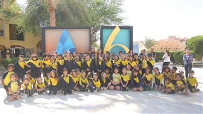 طلاب مدرسة الجونة يشاهدون فيلم 