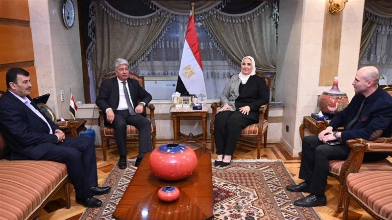 نيفين القباج وزيرة