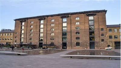 قبل أيام من عيد الميلاد، الجرب يغزو جامعات لندن