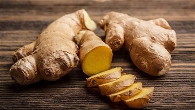 فوائد الزنجبيل، يعالج التهابات المفاصل والأنيميا ويقوى العظام والعضلات 