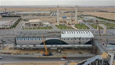 5 صور ترصد أعمال تنفيذ محطة 7 بمونوريل شرق النيل