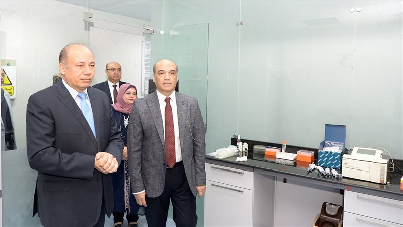 جامعة المنصورة، فيتو