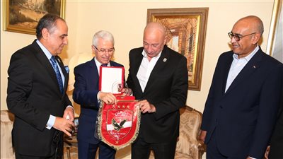 القنصل العام في جدة يستقبل بعثة الأهلي والاتحاد العام للمصريين بالسعودية