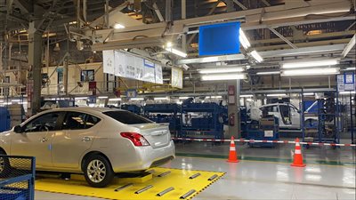 مراحل تصميم وتصنيع هياكل السيارات اليابانية في مصر (فيديو وصور)