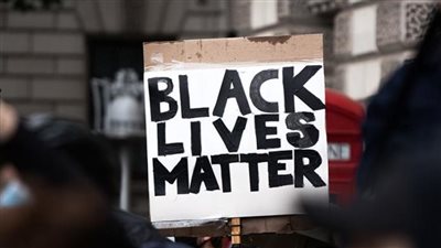 براءة 3 جنود شرطة من تهمة قتل 