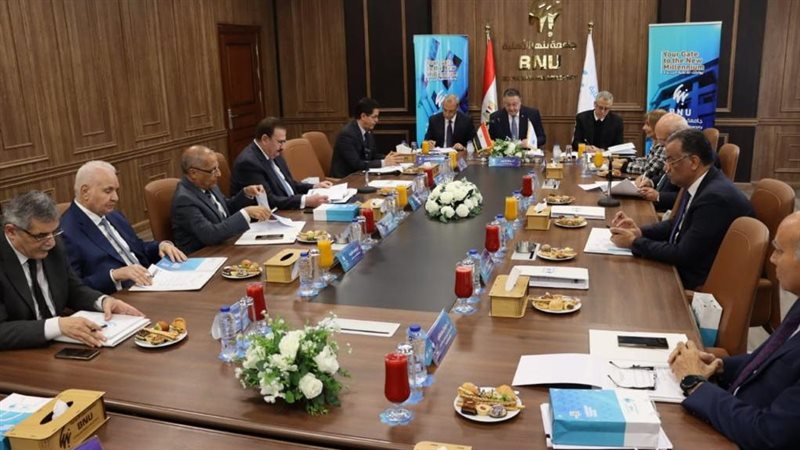 جامعة بنها، فيتو