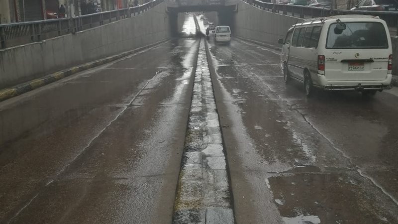  هطول أمطار غزيرة،