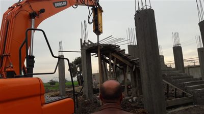 حملات مكثفة للتصدي للبناء المخالف في الدقهلية (صور)