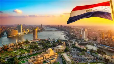 الطريق إلى تصحيح مسار الديمقراطية فى مصر.. مكتسبات ثورة 25 يناير 2011 فتحت الطريق للتنافس الحر على المنصب الأول فى البلاد