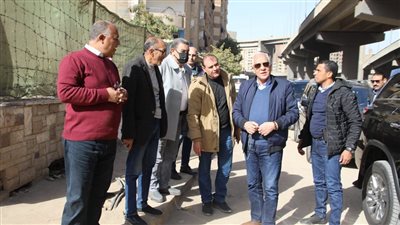 البدء في إنشاء ساحات انتظار ومواقف سرفيس بكوبري الصحابة بالجيزة 