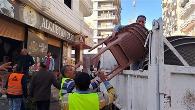 رفع 348 حالة إشغال طريق مخالف بنطاق 4 مراكز بالبحيرة (صور) 