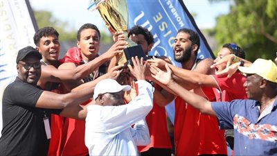 منتخب الكرة الطائرة الشاطئية يحقق ذهبية تصفيات المنطقة الخامسة بكينيا