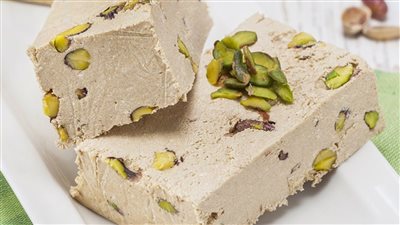 طريقة عمل الحلاوة الطحينية، في البيت أوفر وألذ