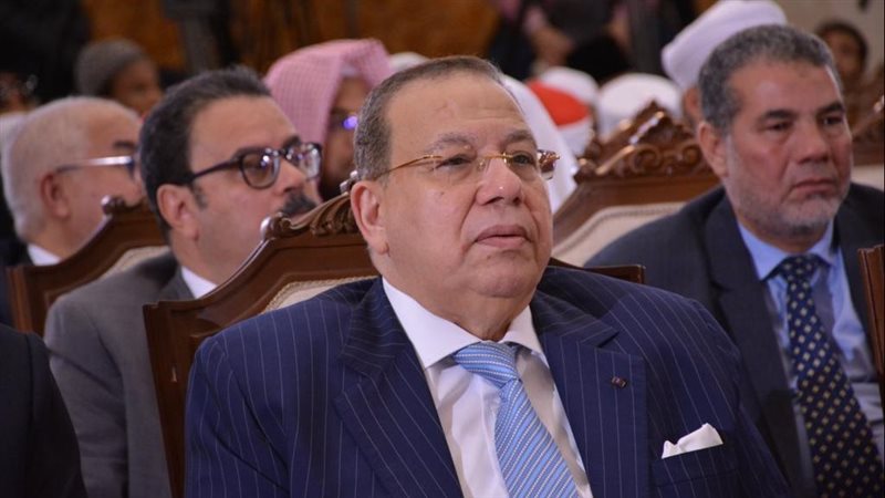السيد محمود الشريف