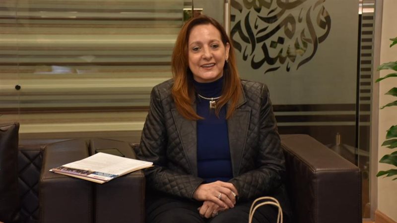 د. شريفة شريف، المدير