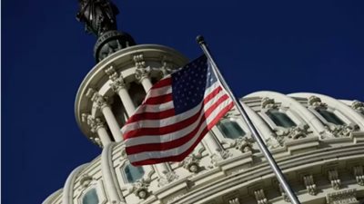  جماعات الضغط الإسرائيلية تسيطر على القرار في أمريكا.. 300 شخصية يهودية تقيل موظفين ورؤساء جامعات تضامنوا مع فلسطين.. وأمازون ونتفليكس وهيومن رايتس من ضحاياها