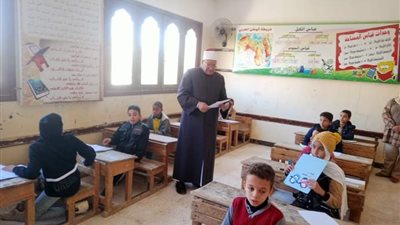 محافظ الوادي الجديد يؤكد انتظام سير امتحانات النقل الأزهري 