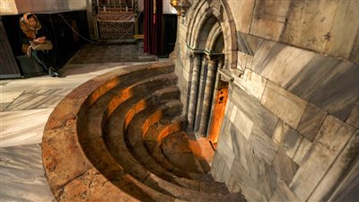  عيد ميلاد حزين بمسقط رأس المسيح، غياب مظاهر الاحتفالات بكنيسة المهد فى بيت لحم (فيديو)