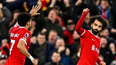 محمد صلاح يقود هجوم ليفربول أمام بيرنلي في الدوري الإنجليزي 
