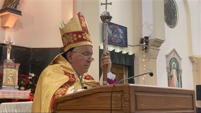 مطران المارونية يترأس قداس عيد الميلاد بكاتدرائية القديس يوسف