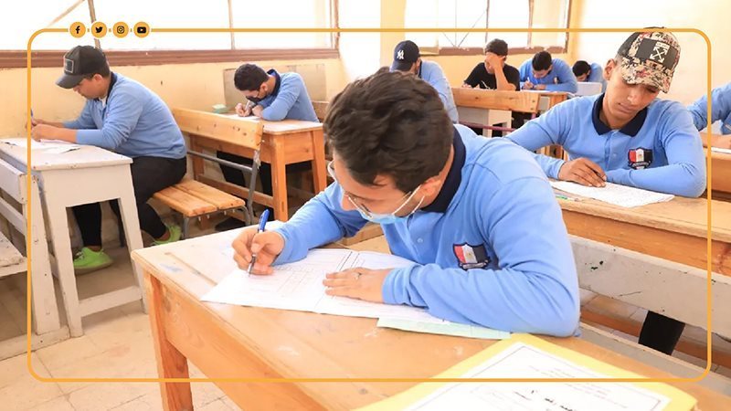 امتحانات الفصل الدراسي