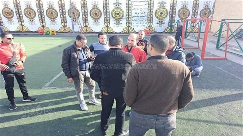 تجهيزات خاصة بملعب