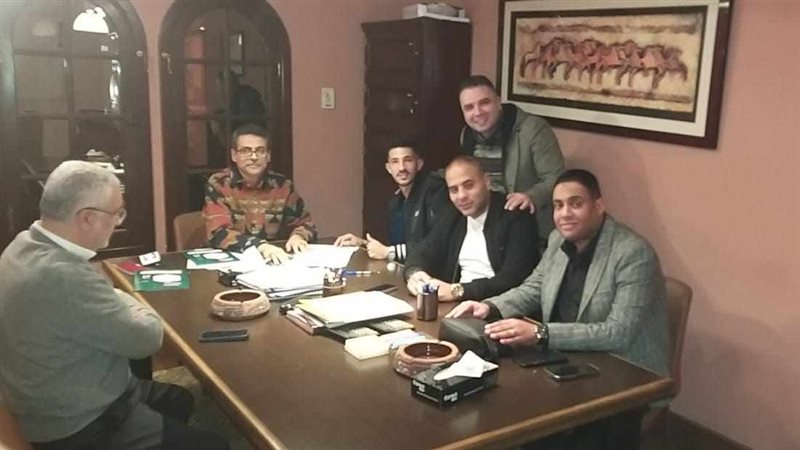 أحمد فتوح أثناء تجديد