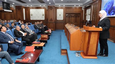 التنمية الصناعية تكشف عدد مكاتب تقديم التراخيص للمستثمرين 