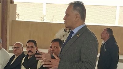 رئيس حي 15 مايو: طرح محلات سوق التونسى حق انتفاع بـ 5 آلاف جنيه شهريا 