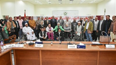 محافظ الشرقية يشارك في احتفالية مجلس أمناء مدينة العاشر لتكريم ذوي الهمم 