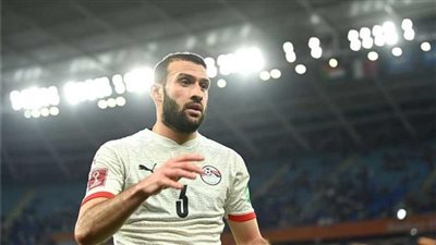 هذا اللاعب يقترب من خلافة عمر كمال في قائمة منتخب مصر