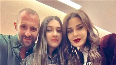 سيرين عبد النور تحتفل بعيد الميلاد رفقة أسرتها