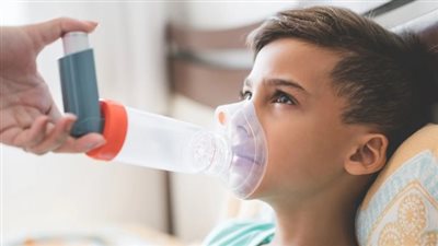 هل مرضى الربو الشعبي أكثر عرضة للإصابة بالأنفلونزا ونزلة البرد؟ 