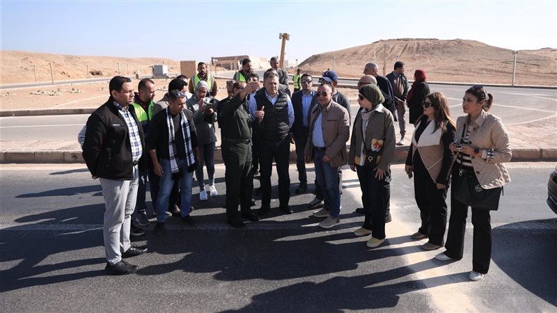 وزير السياحة والآثار