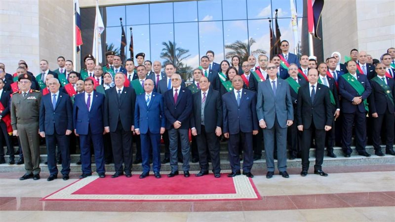 النيابة تكرم أعضاءها