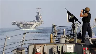 البحرية البريطانية تعلن عن حادث على بعد 50 ميلا بحريا غرب اليمن 