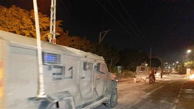 جيش الاحتلال يقتحم طولكرم ومواجهات عنيفة بمخيم نور شمس بالضفة الغربية (فيديو)