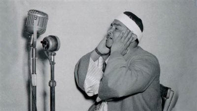 45 عامًا على رحيل قارئ الملوك والرؤساء، أبرز المحطات في حياة الشيخ مصطفى إسماعيل، وسر علاقته بالسادات ومحمد عبد الوهاب