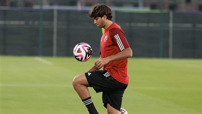 الأهلي يقيد ثلاثي منتخب الشباب في القائمة الإفريقية