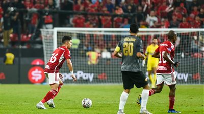 السوبر المصري، تعادل سلبي بين الأهلي وسيراميكا كليوباترا في الشوط الأول (صور)