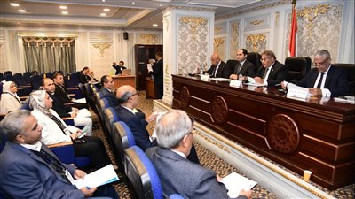 محلية البرلمان: تأخر صرف التعويضات أمر غير مقبول، ويشكل عبئا على الدولة